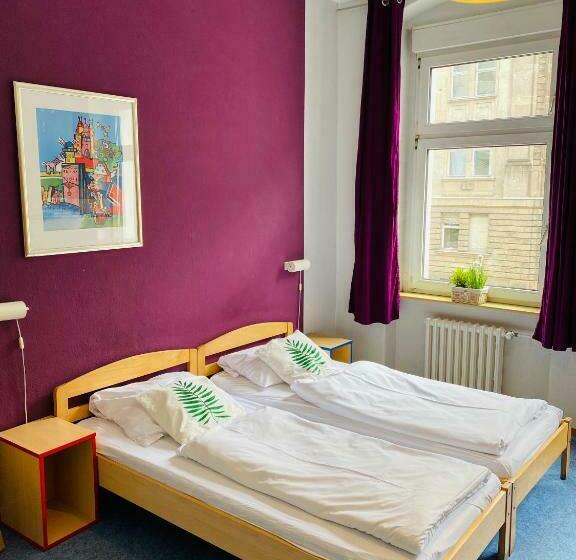 اتاق استاندارد, Happy Hotel Berlin