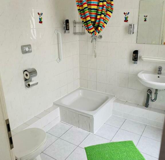 اتاق استاندارد, Happy Hotel Berlin