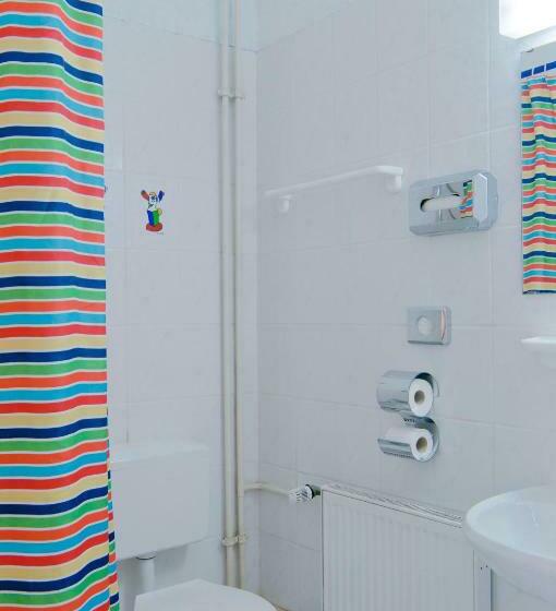 اتاق استاندارد, Happy Hotel Berlin