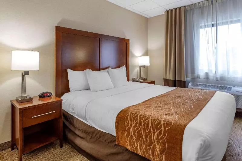 اتاق استاندارد برای معلولان, Best Western Plus The Four Corners Inn