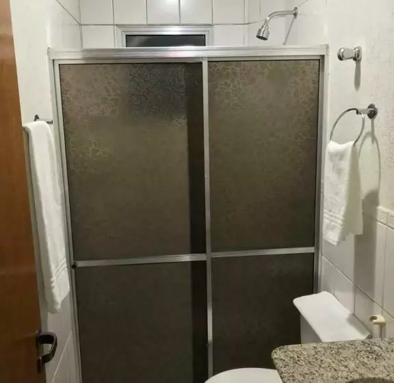 اتاق استاندارد با تخت دوبل, Bravo City Rondonópolis