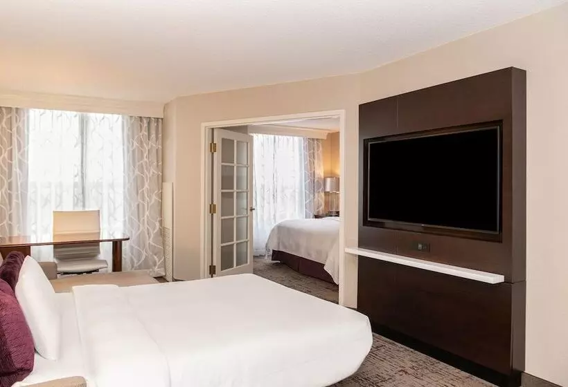 エクゼクティブスイート, Chicago Marriott Suites Deerfield