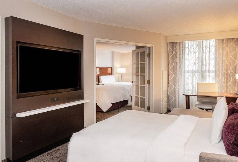 جناح سرير كينج, Chicago Marriott Suites Deerfield