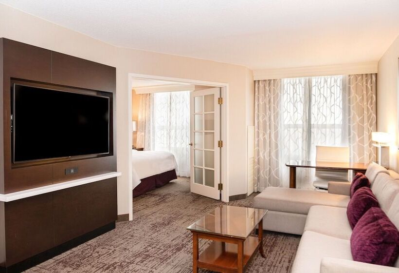 스위트 킹사이즈 침대, Chicago Marriott Suites Deerfield