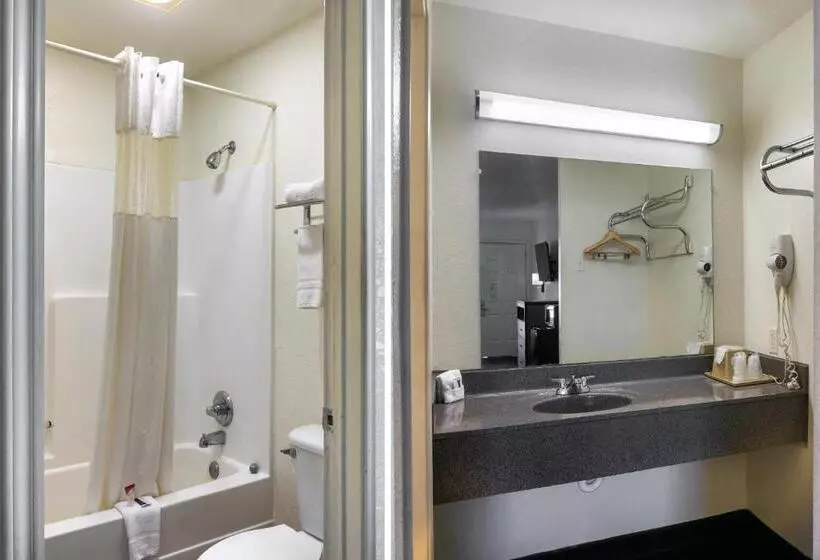 キングサイズベッドのスタンダードルーム, Country Hearth Inn & Suites San Antonio Medical Center