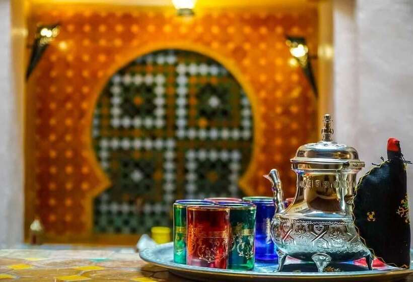 اتاق لوکس سه تخته, Dar Ahl Tadla