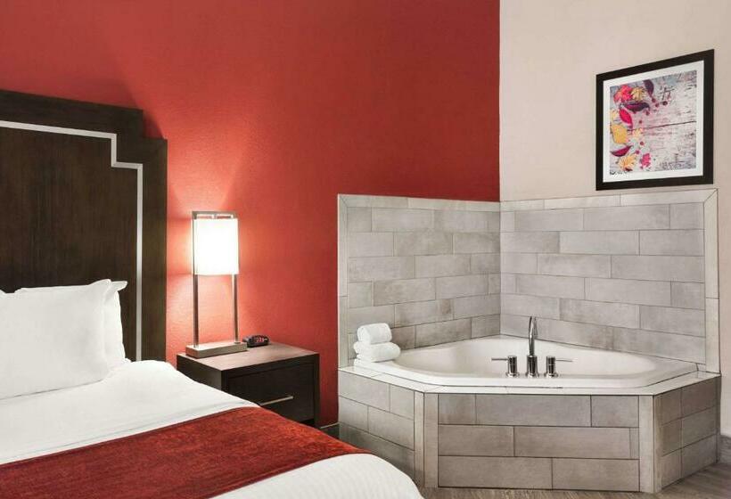 带大床的标准工作室, Days Inn & Suites By Wyndham Murfreesboro