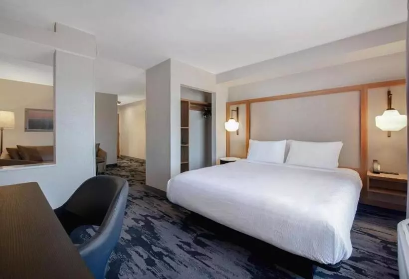 キングサイドベッドのスタンダードワンルーム, Fairfield Inn & Suites By Marriott Greenwood