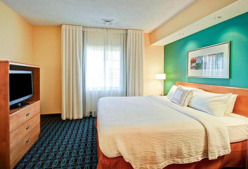 带大床的标准间, Fairfield Inn & Suites By Marriott Saratoga Malta