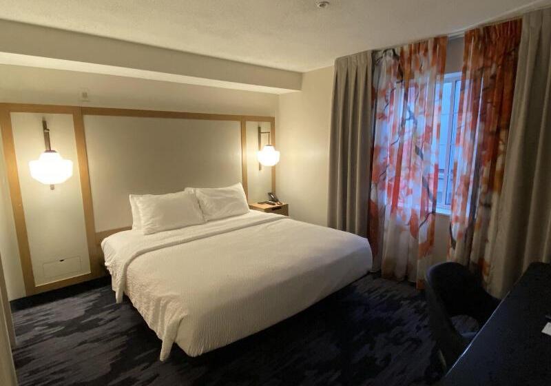 Стандартный Номер Кровать Кинг, Fairfield Inn & Suites By Marriott Saratoga Malta