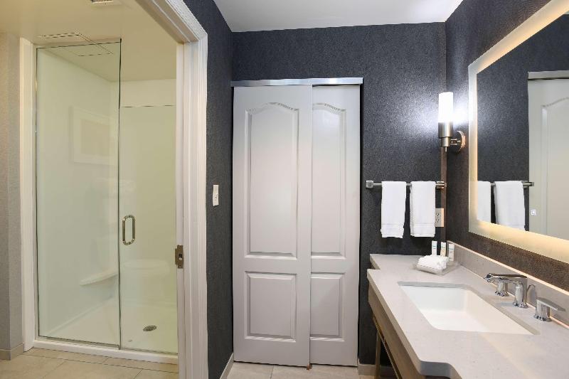 Студио Стандарт Кровать Кинг, Homewood Suites Cincinnati Airport