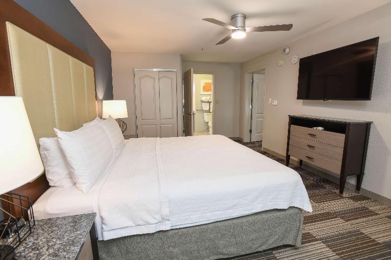 Люкс Кровать Кинг, Homewood Suites Cincinnati Airport