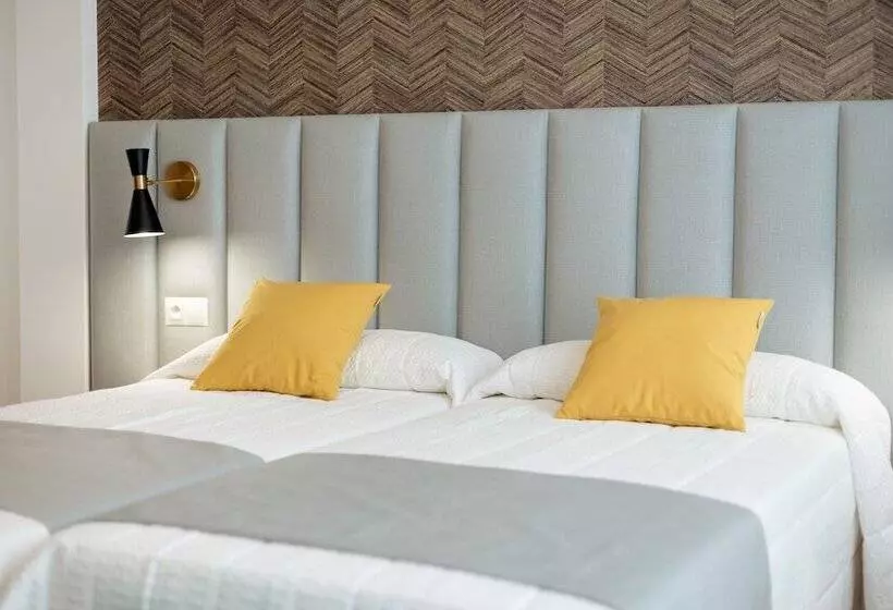 آپارتمان 1 خوابه, Apartamentos Debambú