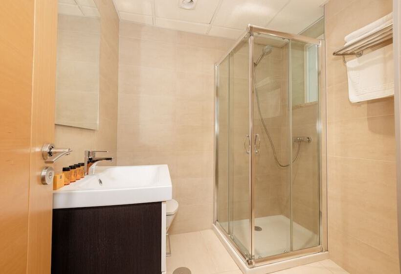 Standard-studio, Apartamentos Debambú