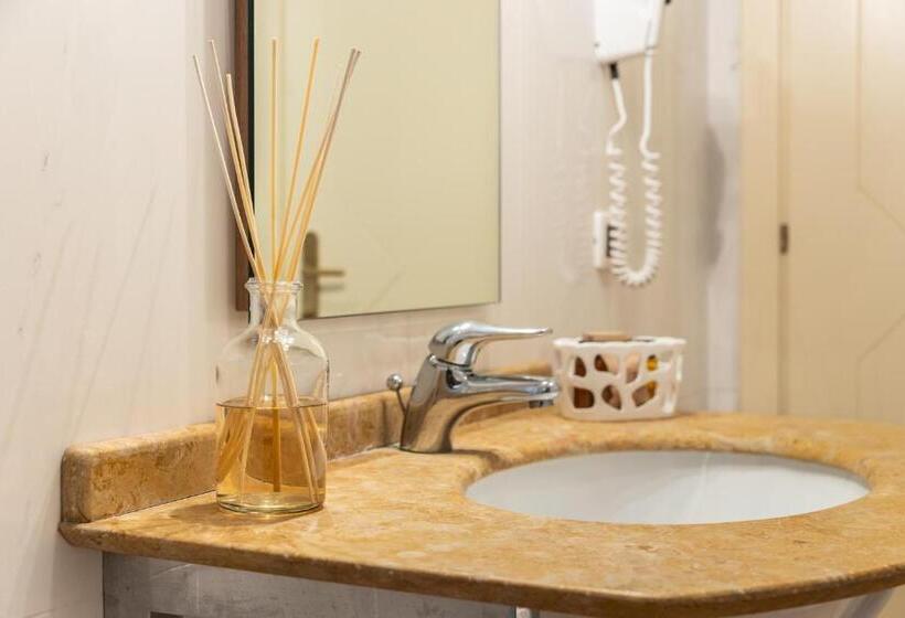 デラックスジュニアスイート, Alle Acque