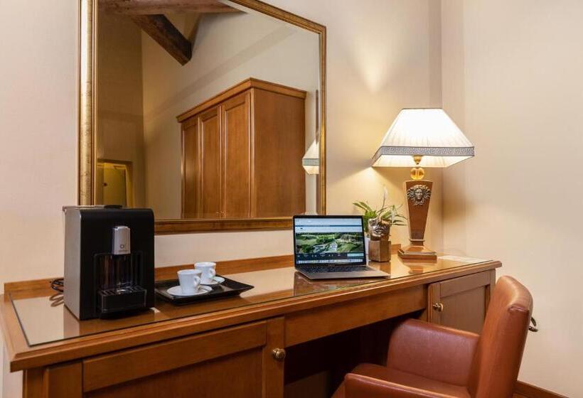 デラックスジュニアスイート, Alle Acque