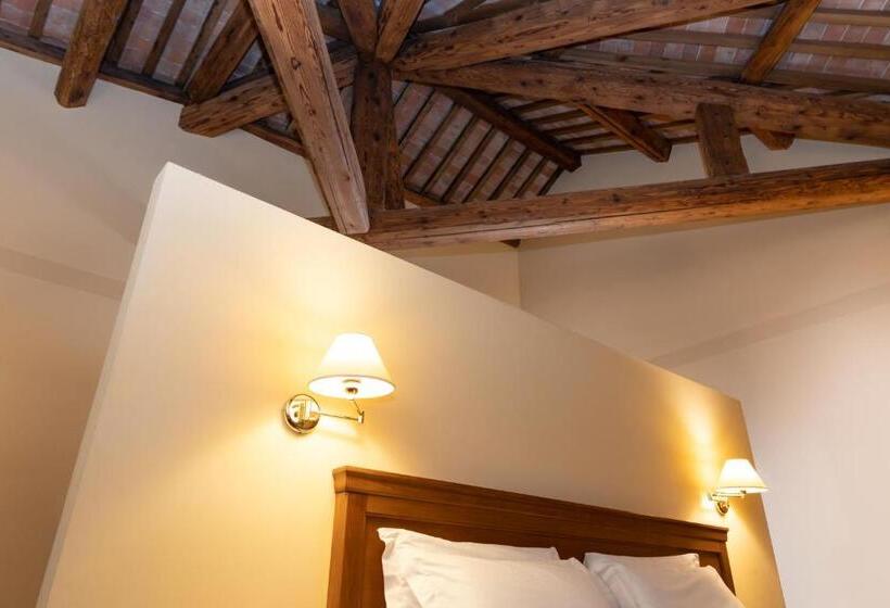 デラックスジュニアスイート, Alle Acque