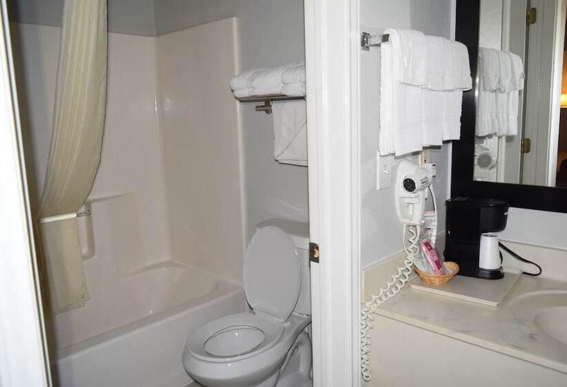 جناح, Americas Best Value Inn New Braunfels