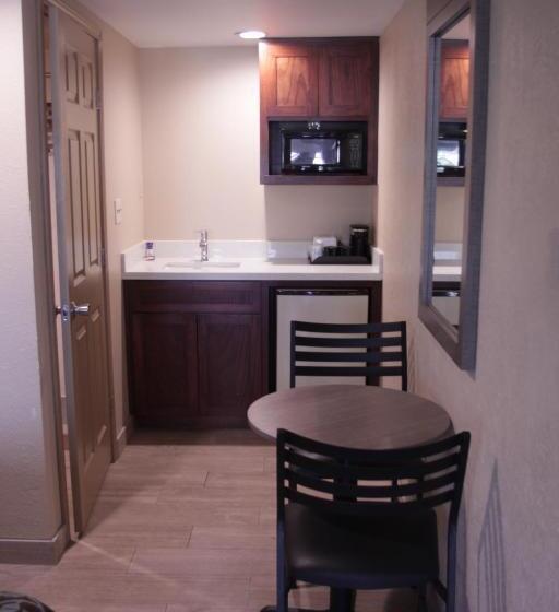 غرفة قياسية سرير كينج, Americas Best Value Inn Port Aransas