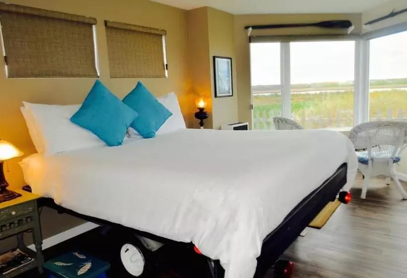 デラックスルーム, Captain's Inn At Moss Landing