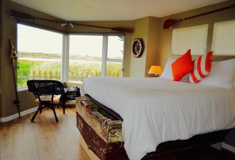 חדר דלוקס, Captain's Inn At Moss Landing