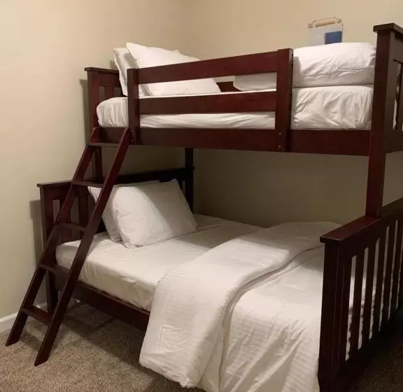バルコニー付き1ベッドルームアパートメント, Captain's Inn At Moss Landing