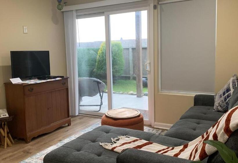 דירת חדר, Captain's Inn At Moss Landing