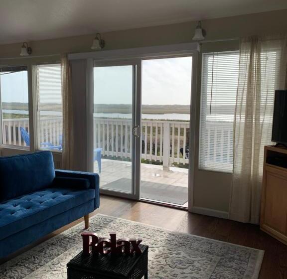דירה בת חדר שינה 1 עם מרפסת, Captain's Inn At Moss Landing