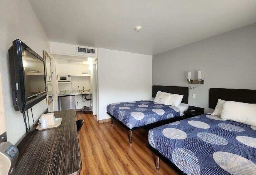 スタンダードルーム, Fairbridge Inn Moscow