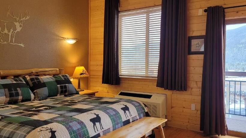 غرفة قياسية سرير كينج, Gateway Inn