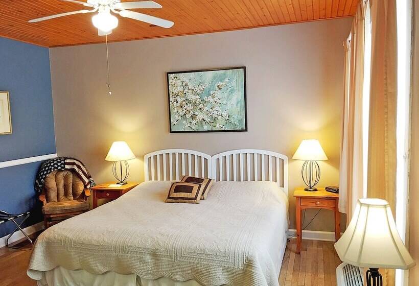 غرفة قياسية, Highland Lake Inn & Resort  Flat Rock