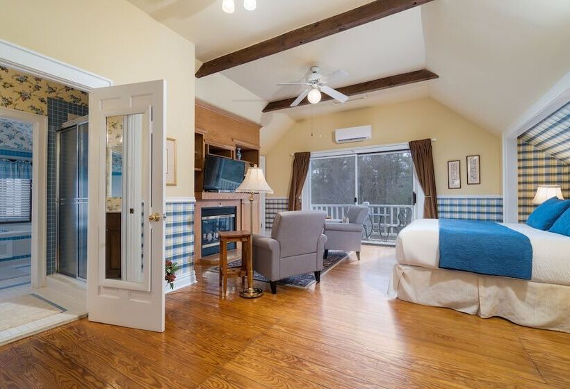 جناح, Highland Lake Inn & Resort  Flat Rock