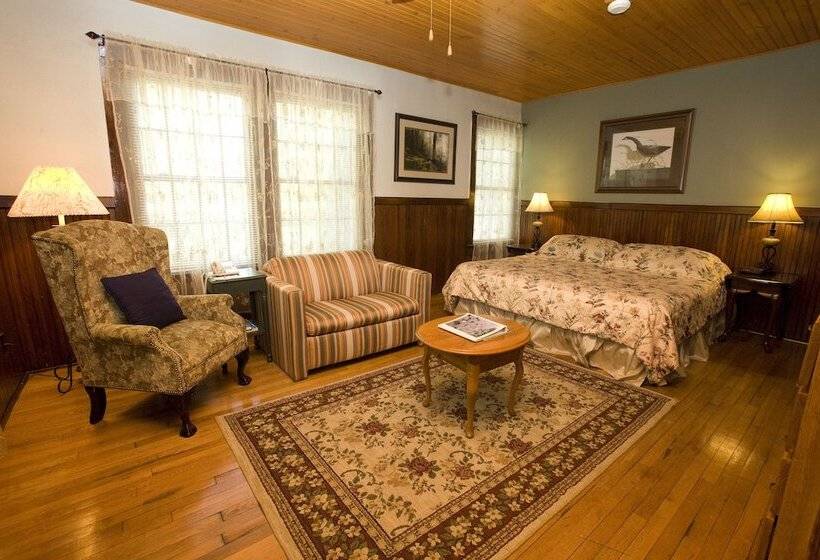 غرفة قياسية, Highland Lake Inn & Resort  Flat Rock