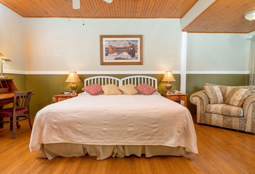 Номер Стандарт, Highland Lake Inn & Resort  Flat Rock