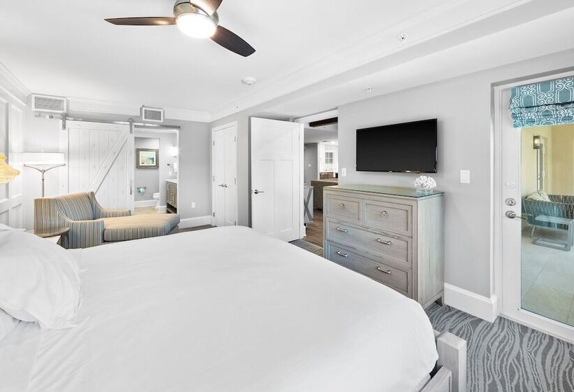Апартаменты 4 Спальни, Holiday Inn Club Vacations Cape Canaveral Beach Resort, An Ihg