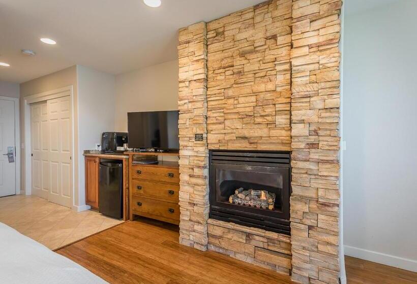 디럭스 룸 킹사이즈 침대, Moonstone Landing