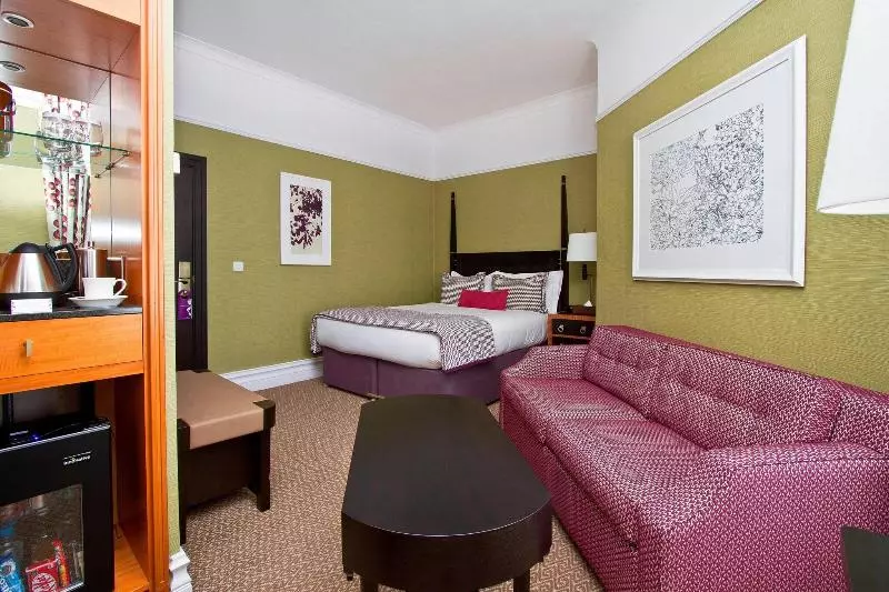 اتاق اجرایی با تخت بزرگ, St. Ermin S Hotel, Autograph Collection