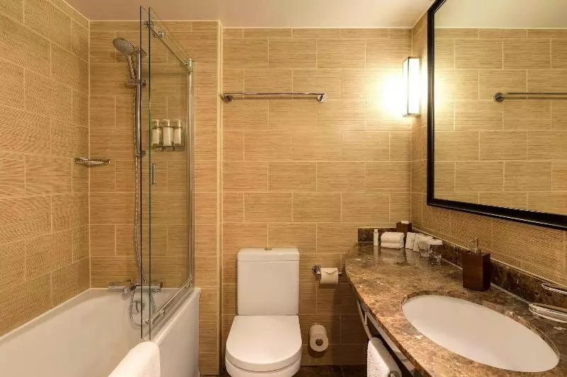اتاق اجرایی با تخت بزرگ, St. Ermin S Hotel, Autograph Collection