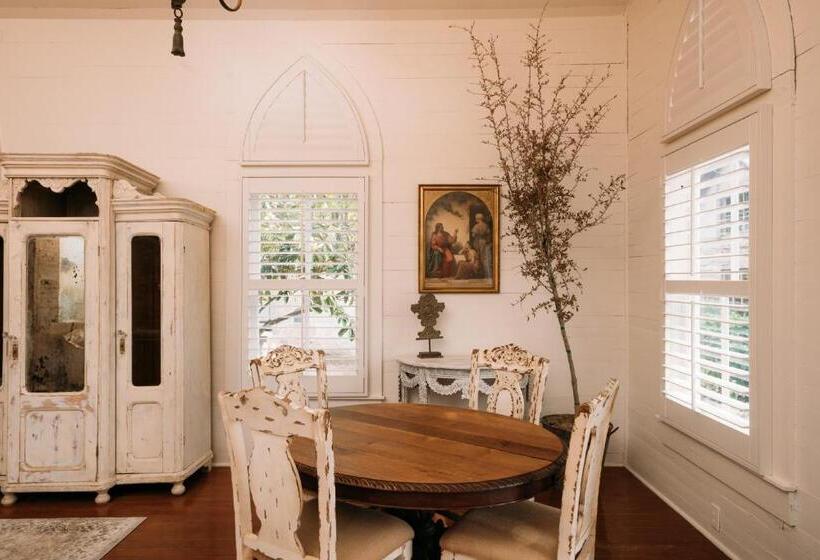 جناح سوبيريور, The Kendall