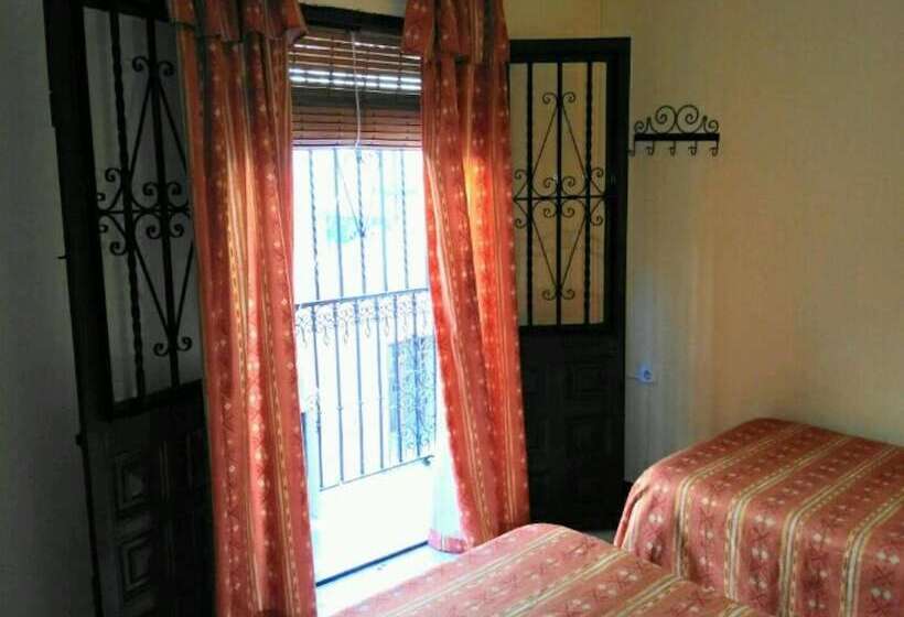 اتاق استاندارد با سرویس بهداشتی مشترک, Pension La Montorena