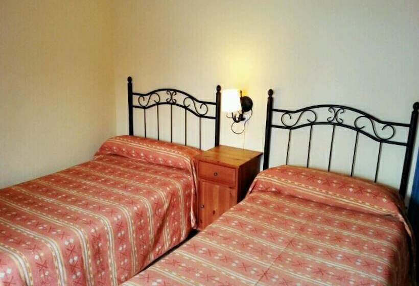 اتاق استاندارد با سرویس بهداشتی مشترک, Pension La Montorena