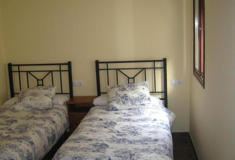 اتاق استاندارد با سرویس بهداشتی مشترک, Pension La Montorena