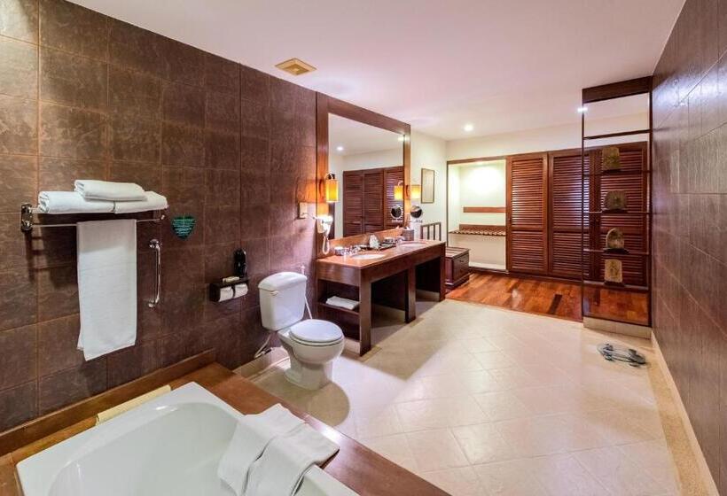 스탠다드 스튜디오, Palace Residence & Villa Siem Reap