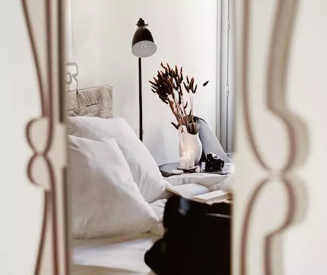 اتاق استاندارد, Room00 Ventura Hostel