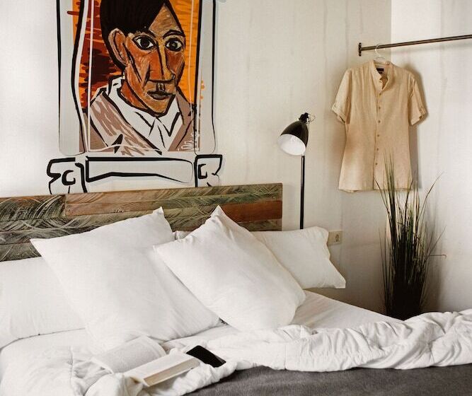 اتاق استاندارد, Room00 Ventura Hostel