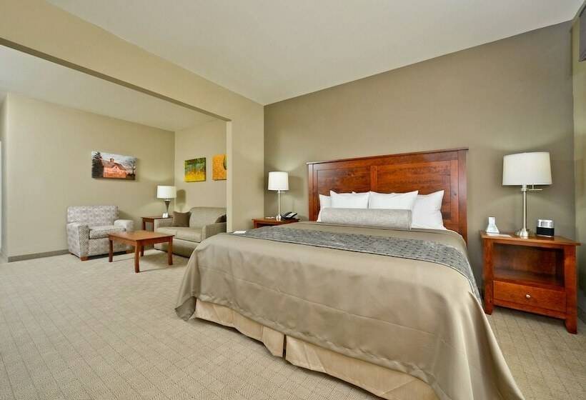 جناح, Green Mill Village Hotel & Suites, Bw Signature Collection