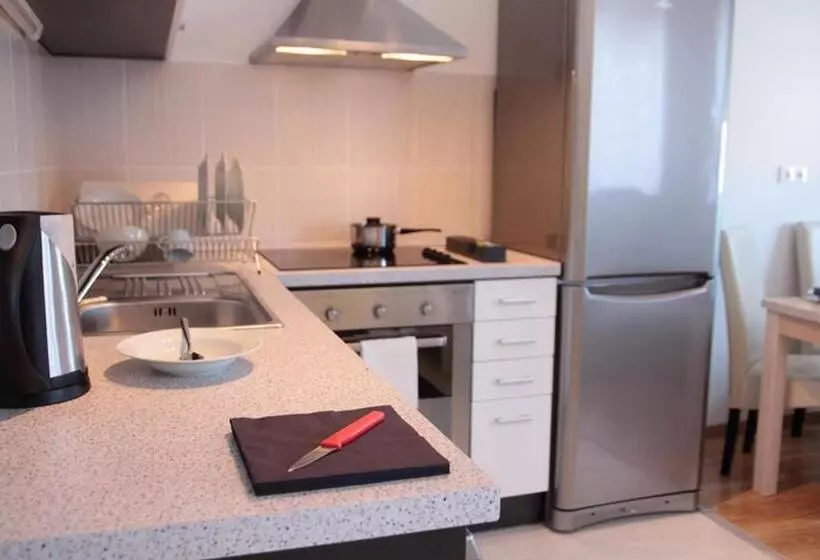 ２ベッドルームアパートメント, Corvin Plaza Apartments & Suites