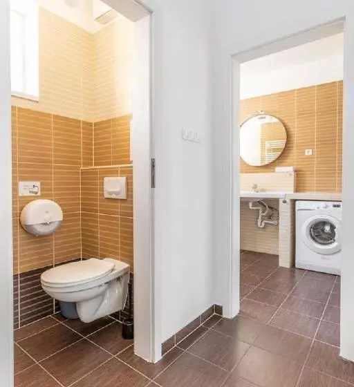 ２ベッドルームデラックスアパートメント, Corvin Plaza Apartments & Suites