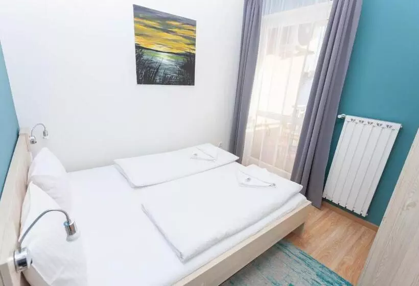 ２ベッドルームデラックスアパートメント, Corvin Plaza Apartments & Suites