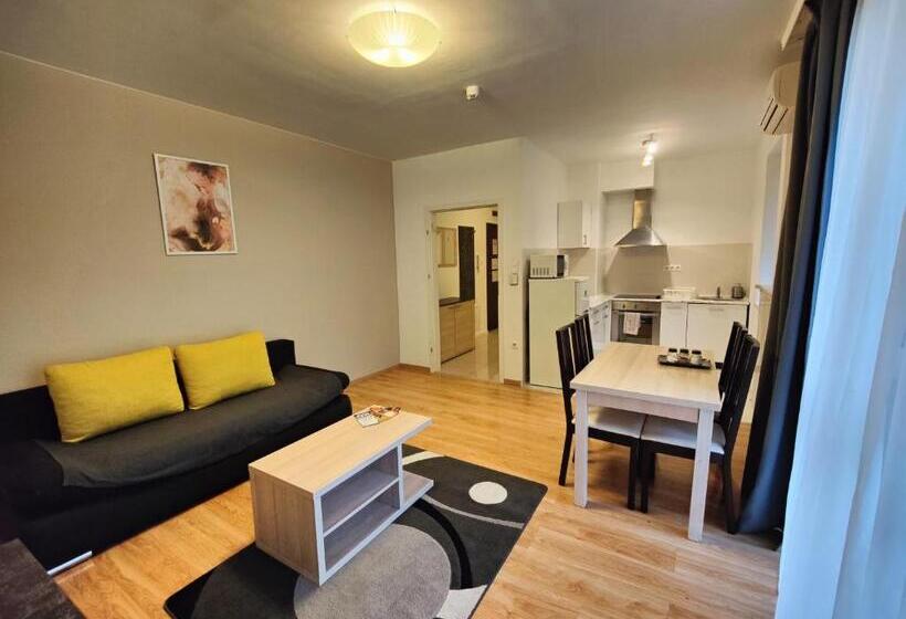 带1个卧室的公寓, Corvin Plaza Apartments & Suites